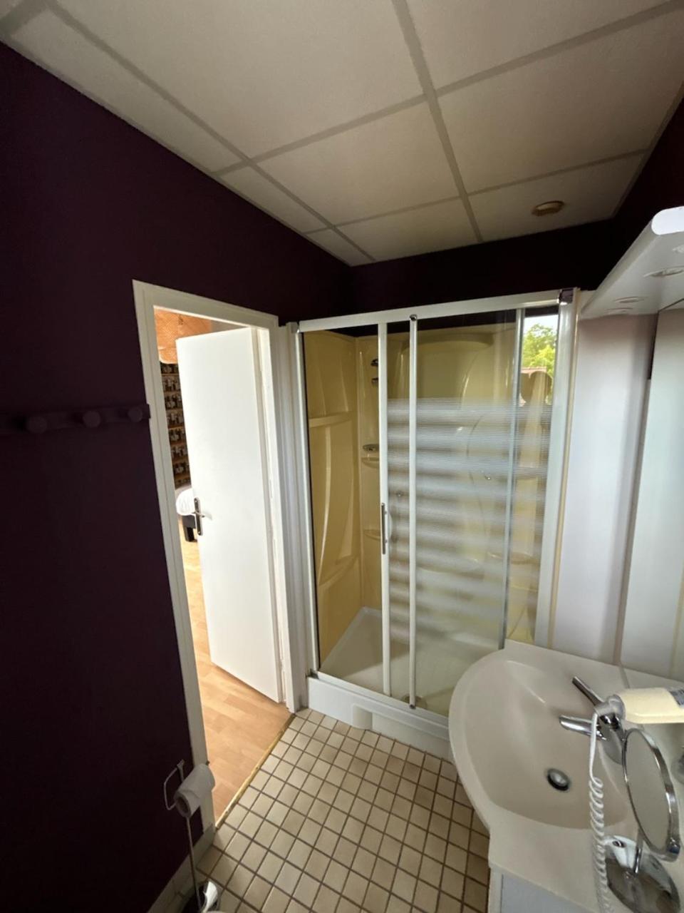 Logis Hotel & Restaurant Le Parcey 외부 사진