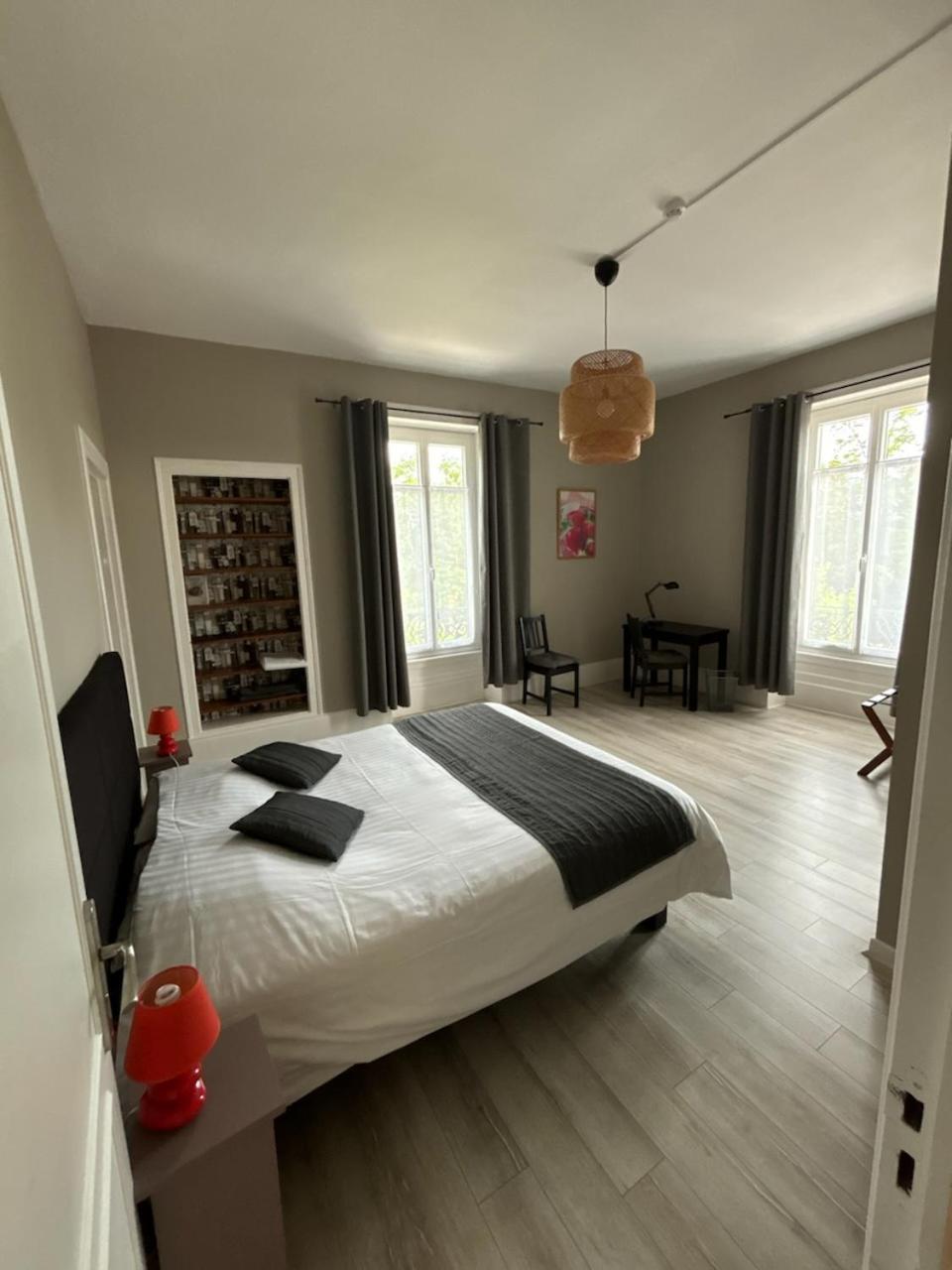 Logis Hotel & Restaurant Le Parcey 외부 사진